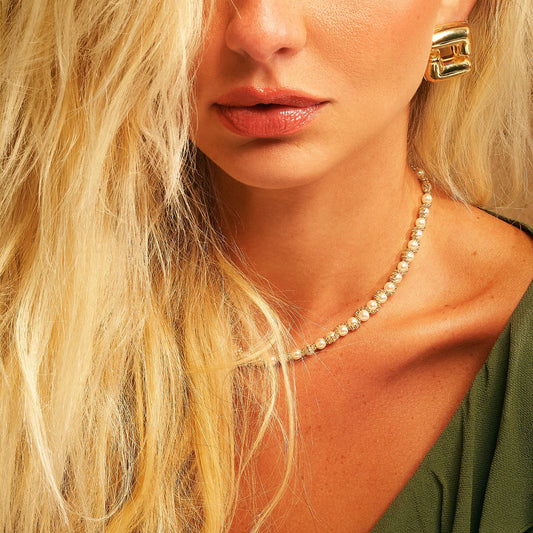 Classic Elegance Pearl Necklace, 18k Gold Plated